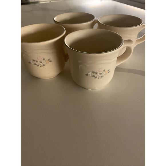 Pfaltzgraff Remembrance Set Of 4 Vintage Coffee Cups - Picture 1 of 4